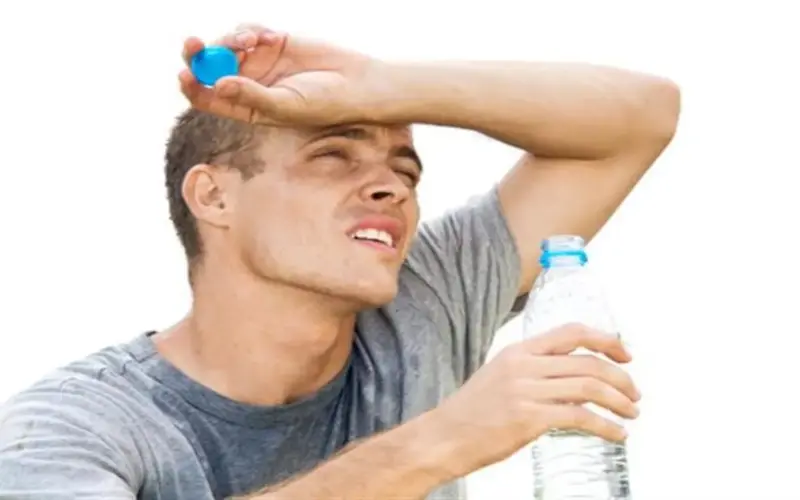 الأرصاد تنذر من 3 ظواهر جوية ترفع درجات الحرارة لمدة أسبوع